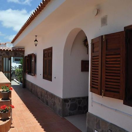 Los Cisnes Encantadora Casa Con Jardin Y Estudio Vista Al Mar El Médano Extérieur photo