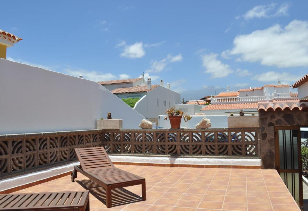 Los Cisnes Encantadora Casa Con Jardin Y Estudio Vista Al Mar El Médano Extérieur photo